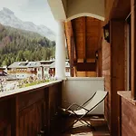 Szálloda Alpenrose 3*