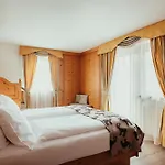 Alpenrose Szálloda 3*
