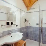 Szálloda Alpenrose 3*