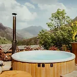 Alpenrose Hotel 3*