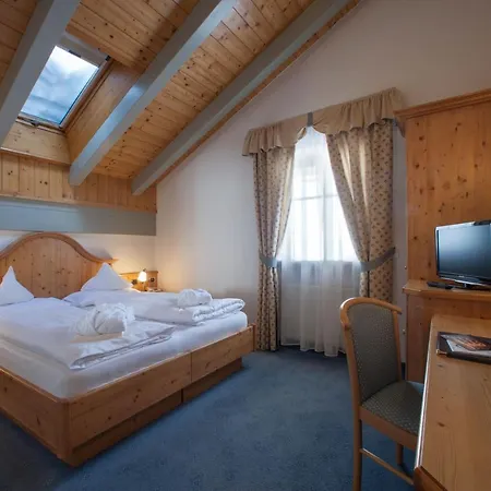 Alpenrose Hotel