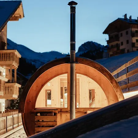 Hotel Alpenrose 3*