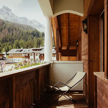 Hotel Alpenrose 3*
