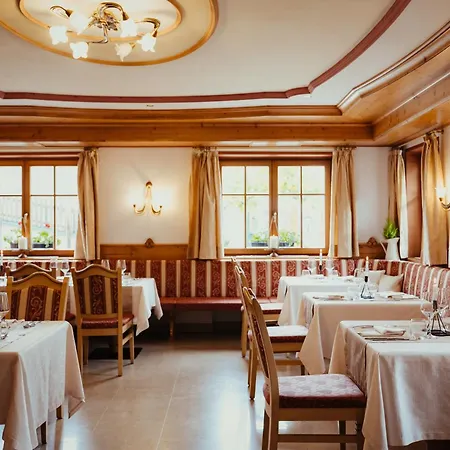 Alpenrose Otel Arabba