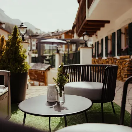 Alpenrose Hotel