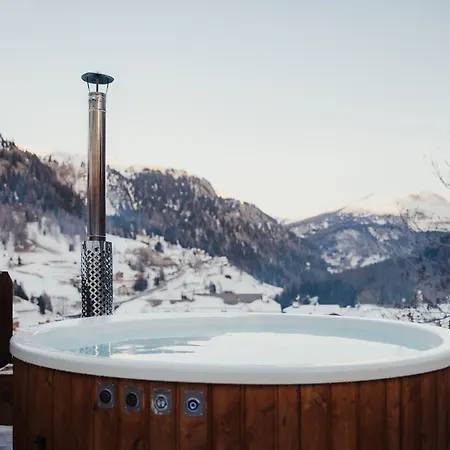 Alpenrose Hotel 3*